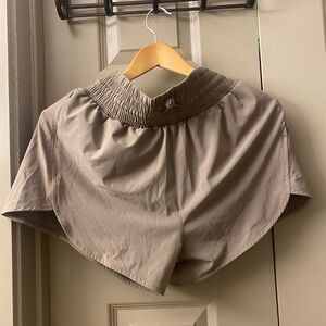 all in motion running shorts